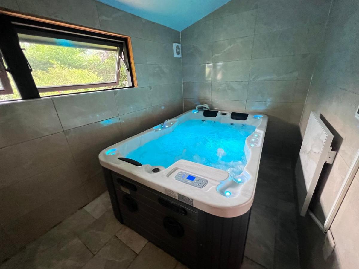 Chalet Spacieux A Aywaille